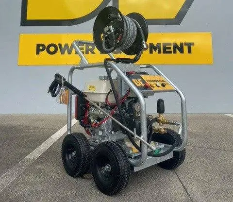Honda-Powered 4000 Psi Pressure Washer With 13 L/Min Flow 1