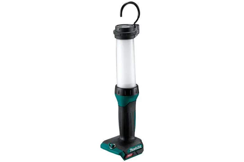 Makita Ml002G 40V Xgt Cordless Led Work Light & Torch – Dual-Mode Functionality 1