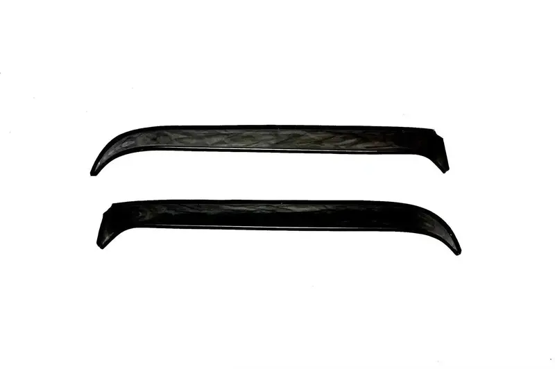 Auto Ventshade 52002 Extra-Wide Window Deflector – 2-Piece Set 1